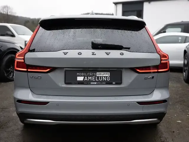 Volvo V60 Cross Country