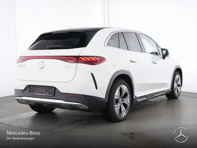 Mercedes-Benz EQE SUV