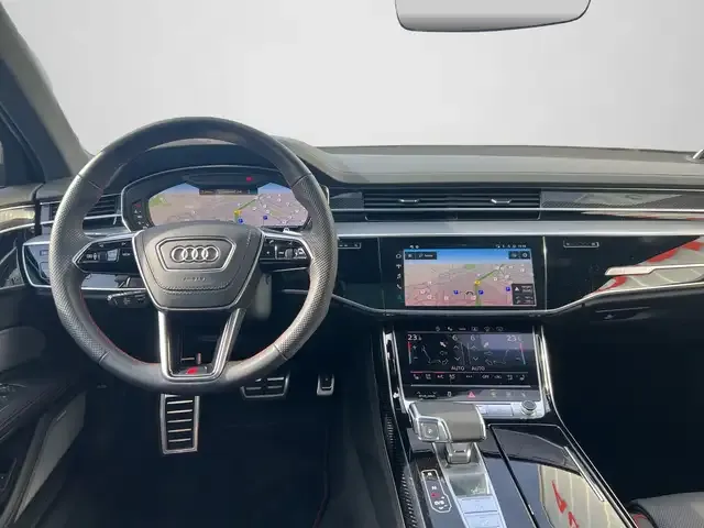 Audi S8