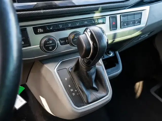 Volkswagen T6.1 Caravelle