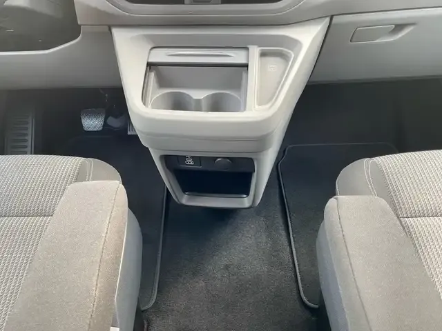 Volkswagen T7 Transporter