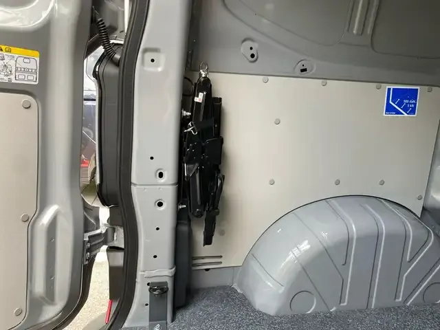 Volkswagen T7 Transporter