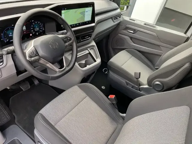 Volkswagen T7 Transporter