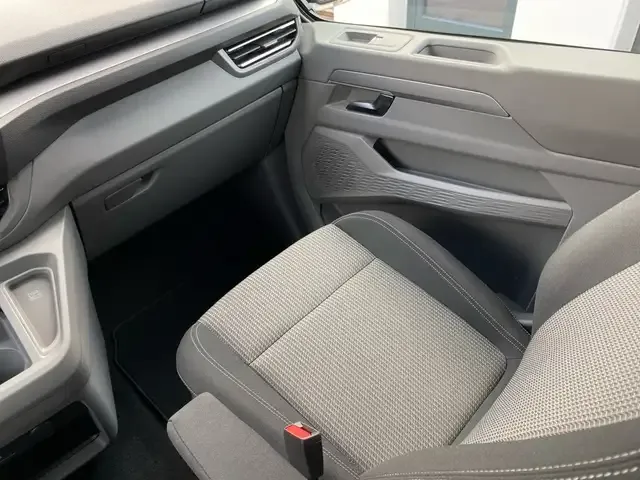 Volkswagen T7 Transporter