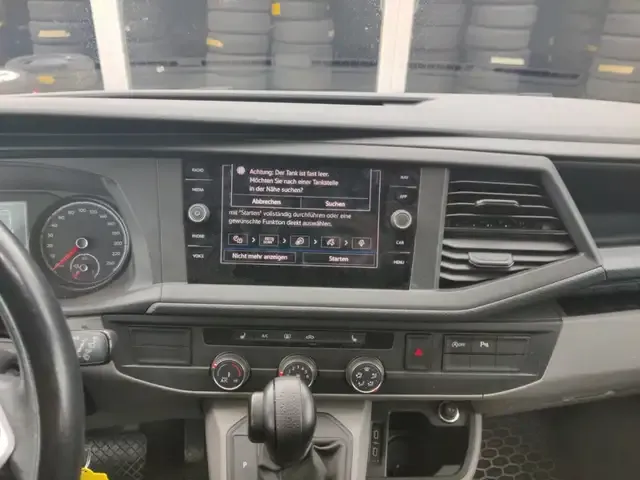 Volkswagen T6.1 Caravelle