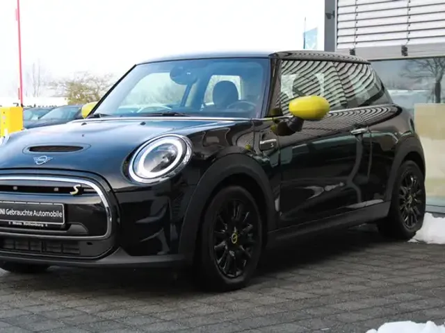 MINI Cooper SE