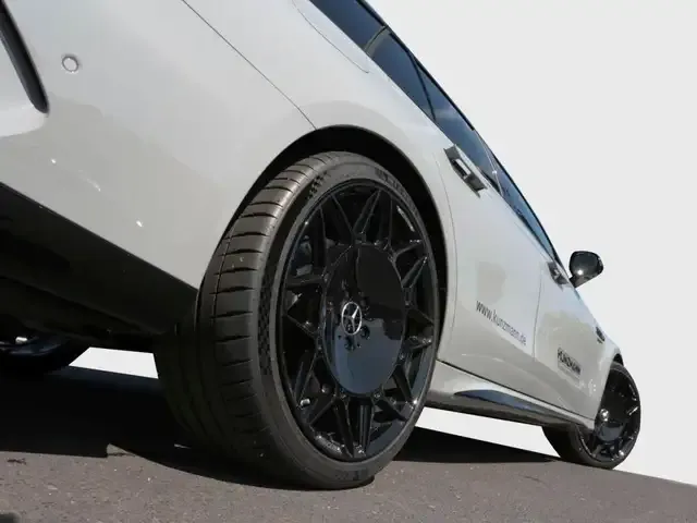 Mercedes-Benz E 53 AMG