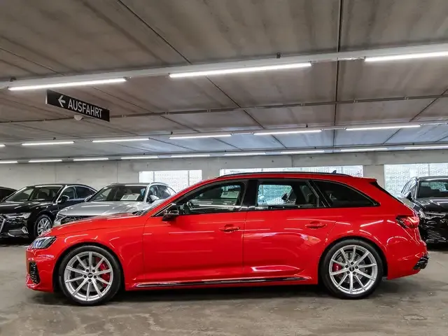 Audi RS4