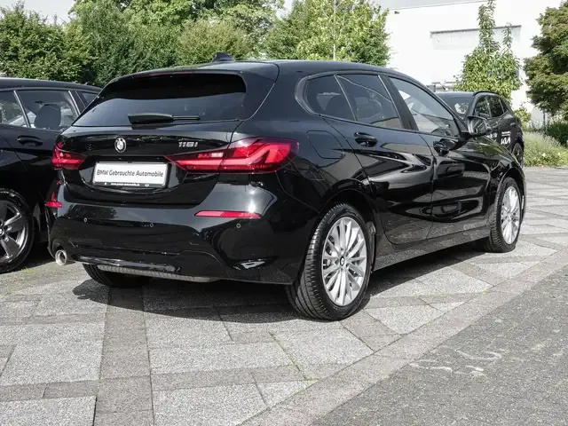 BMW 118