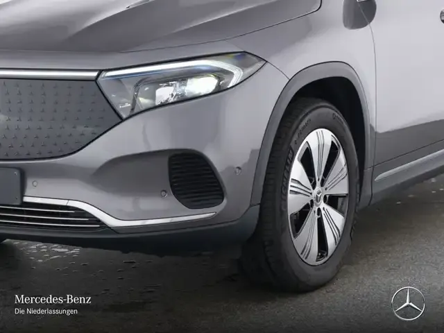 Mercedes-Benz EQA 300