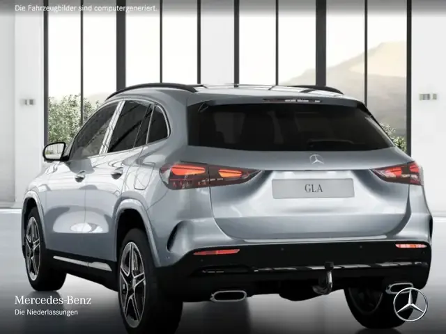 Mercedes-Benz GLA 220