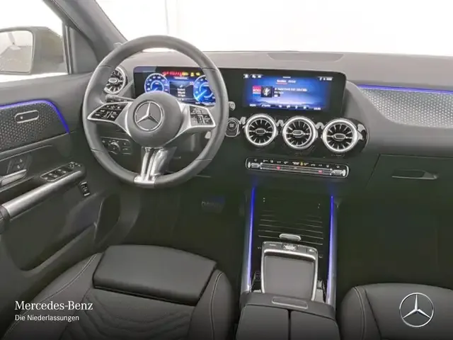 Mercedes-Benz EQA 300