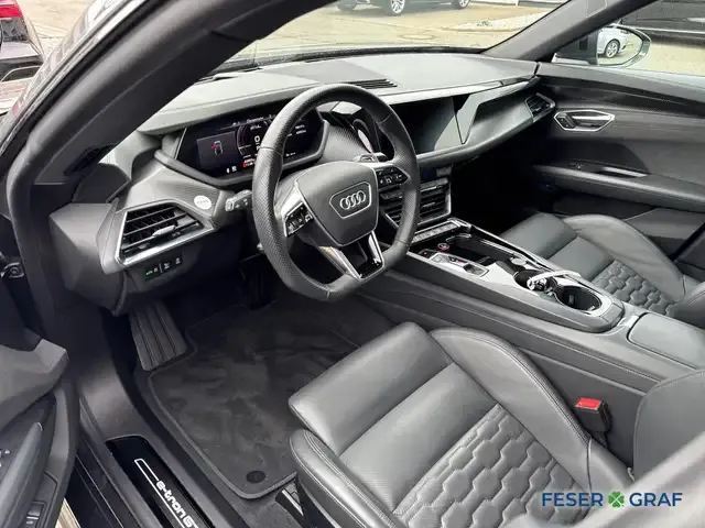 Audi e-tron GT