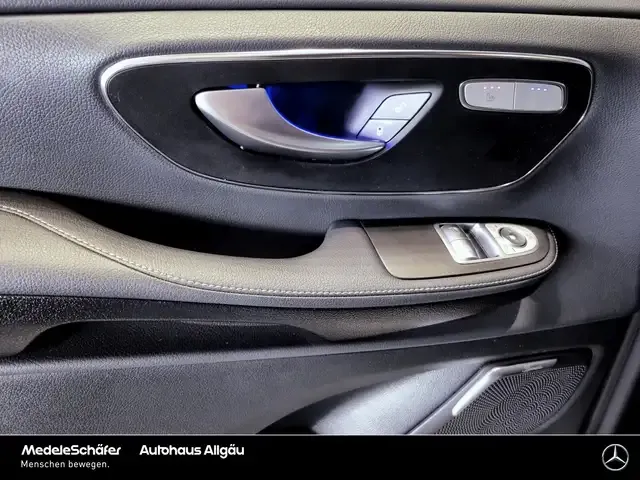 Mercedes-Benz EQV 300