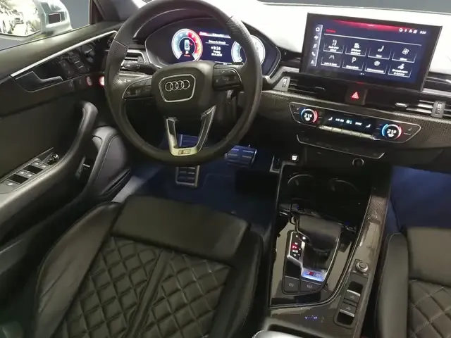 Audi S5