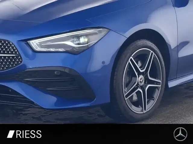 Mercedes-Benz CLA 250