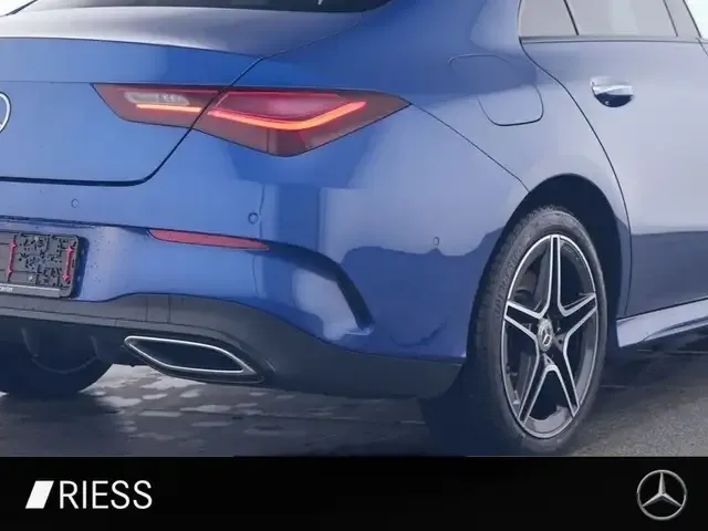 Mercedes-Benz CLA 250