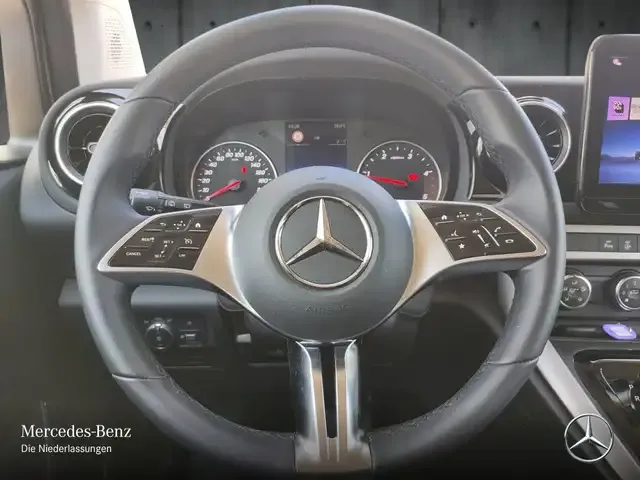 Mercedes-Benz T-Class