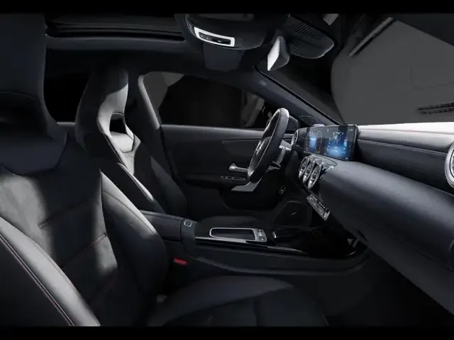 Mercedes-Benz CLA 220