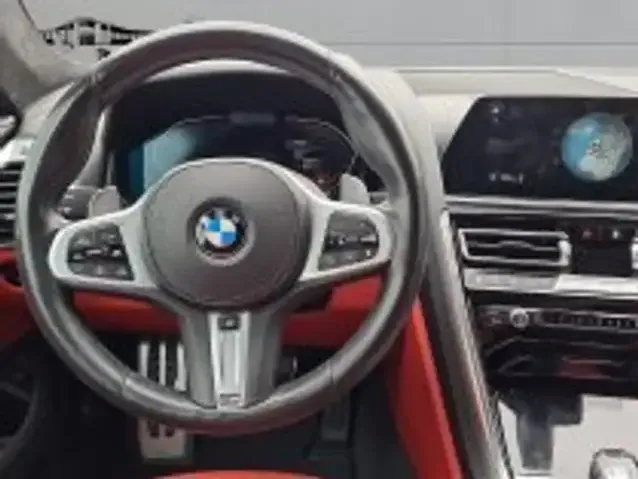 BMW 840