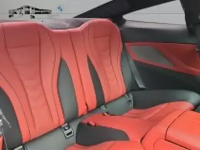 BMW 840
