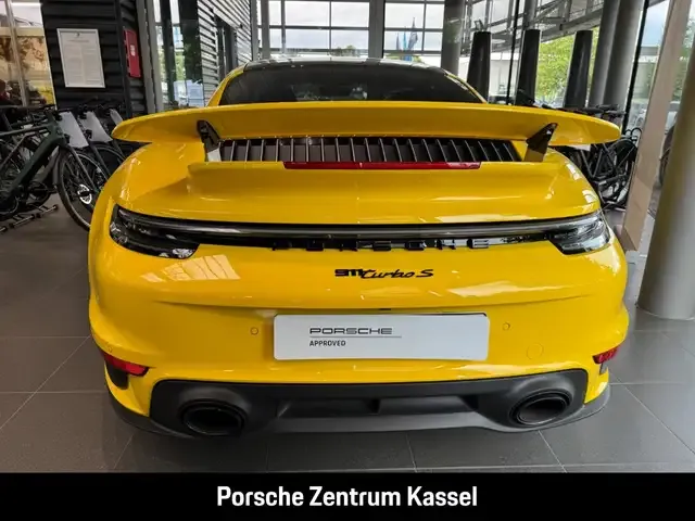 Porsche 992