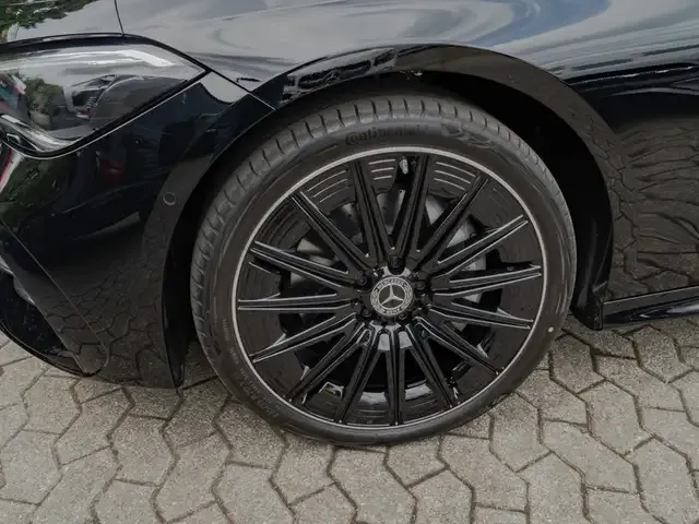 Mercedes-Benz CLE 220