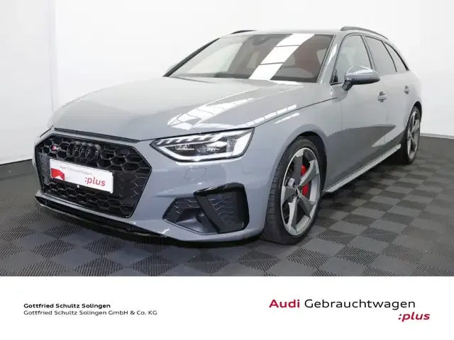 Audi S4
