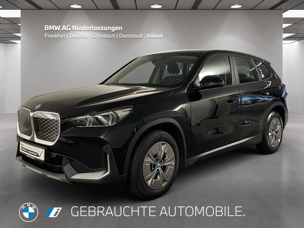 BMW iX1