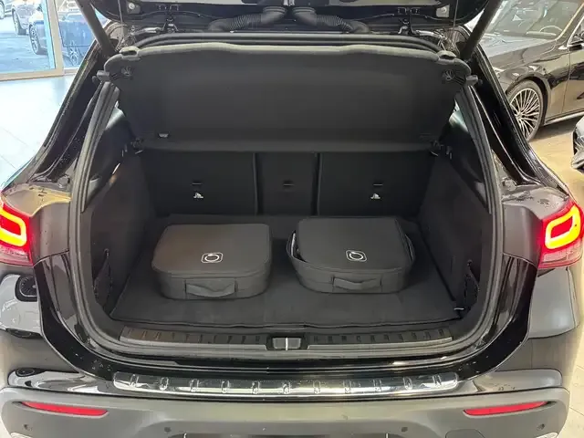 Mercedes-Benz EQA 250