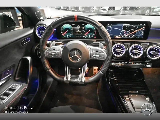 Mercedes-Benz A 35 AMG
