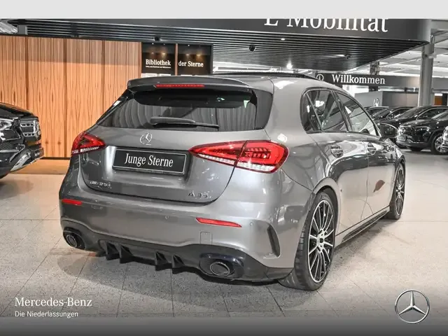 Mercedes-Benz A 35 AMG