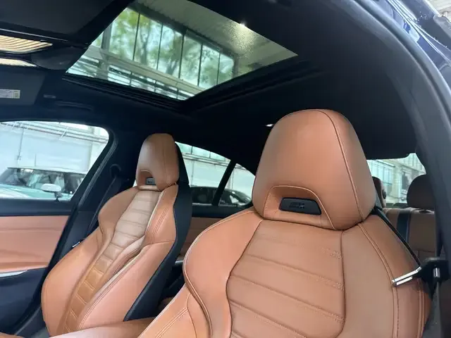 BMW 340