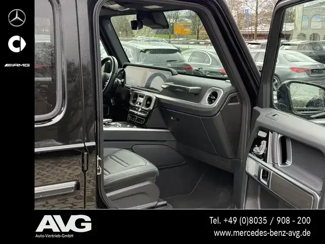 Mercedes-Benz G 400