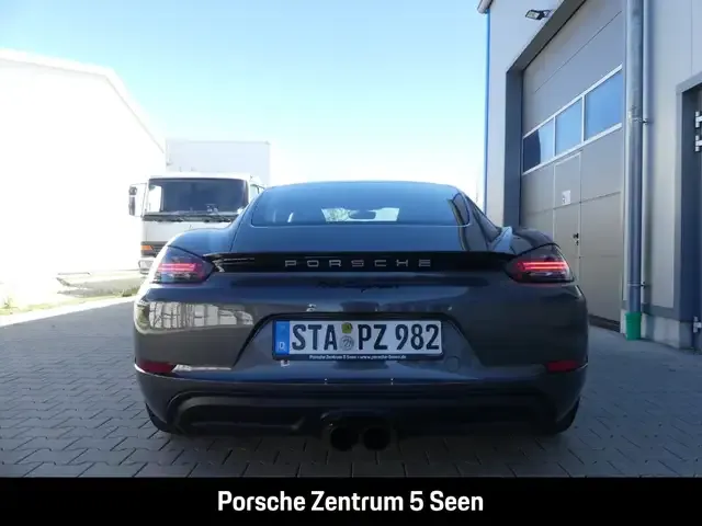 Porsche Cayman