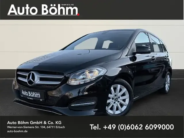 Mercedes-Benz B 180