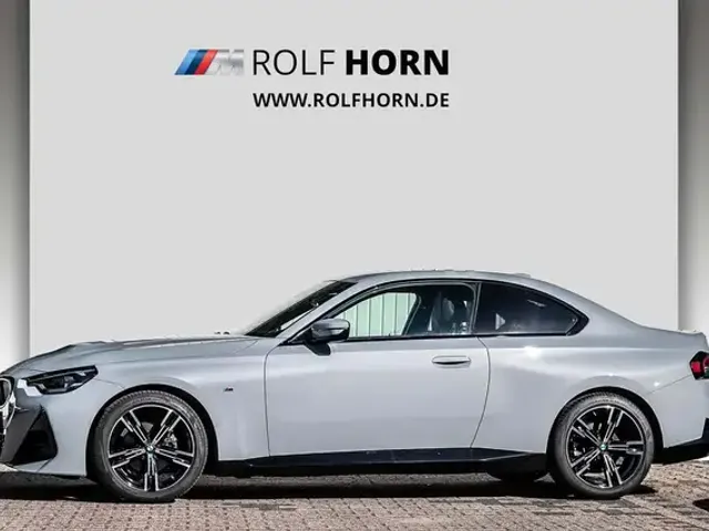 BMW 218