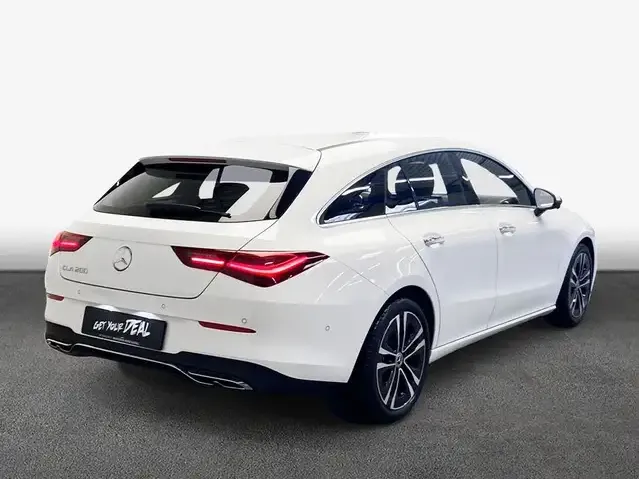 Mercedes-Benz CLA 200