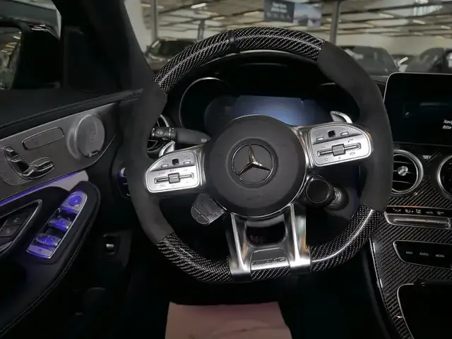 Mercedes-Benz C 63 AMG