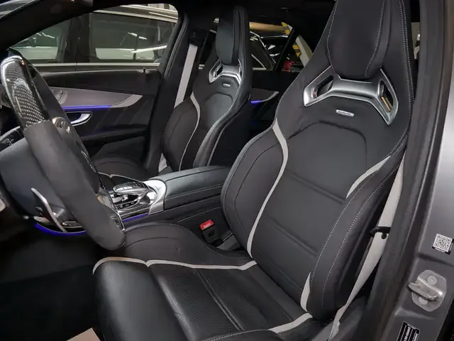 Mercedes-Benz C 63 AMG