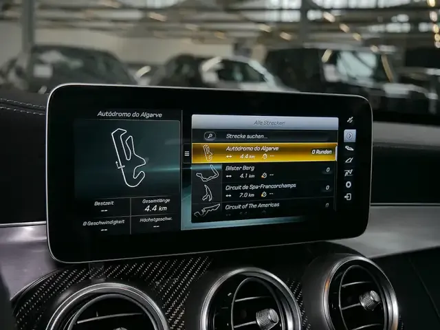 Mercedes-Benz C 63 AMG