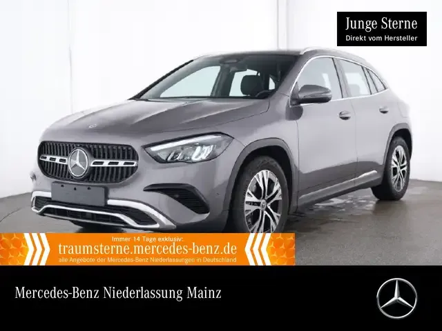 Mercedes-Benz GLA 180