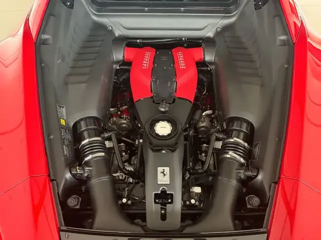 Ferrari F8 Tributo