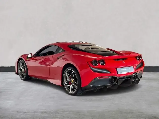 Ferrari F8 Tributo
