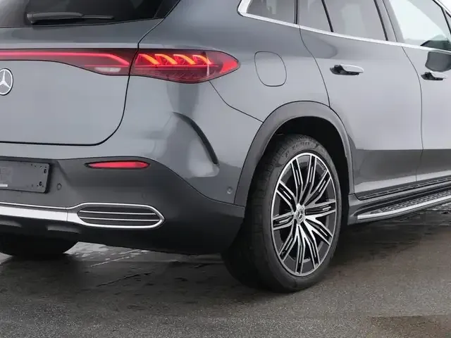 Mercedes-Benz EQE 350