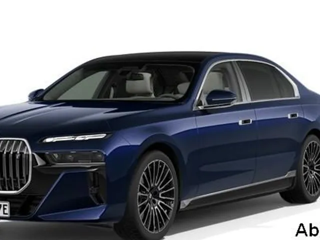BMW i7