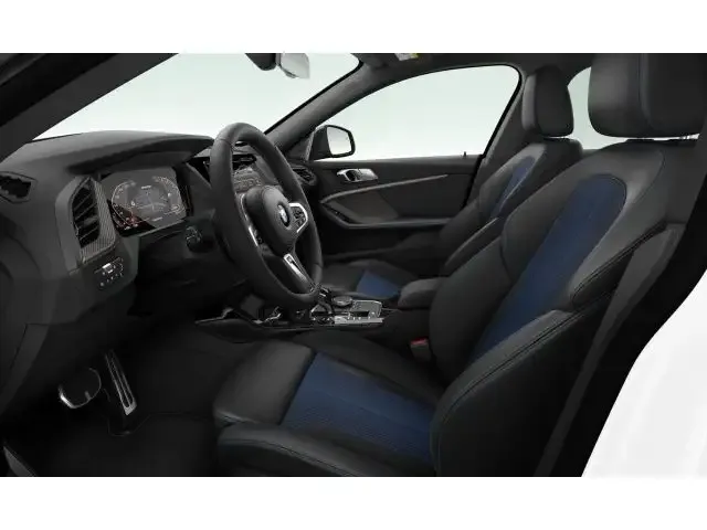BMW 235