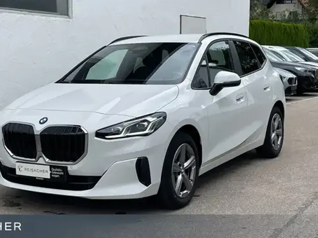 BMW 218