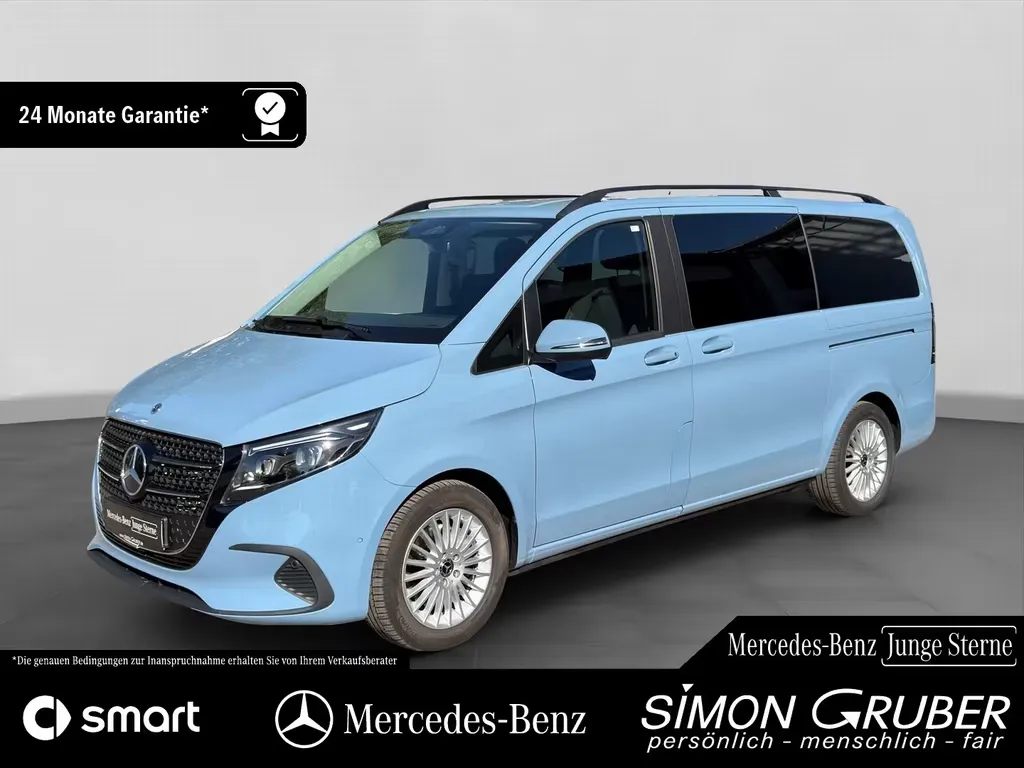 Mercedes-Benz V 220