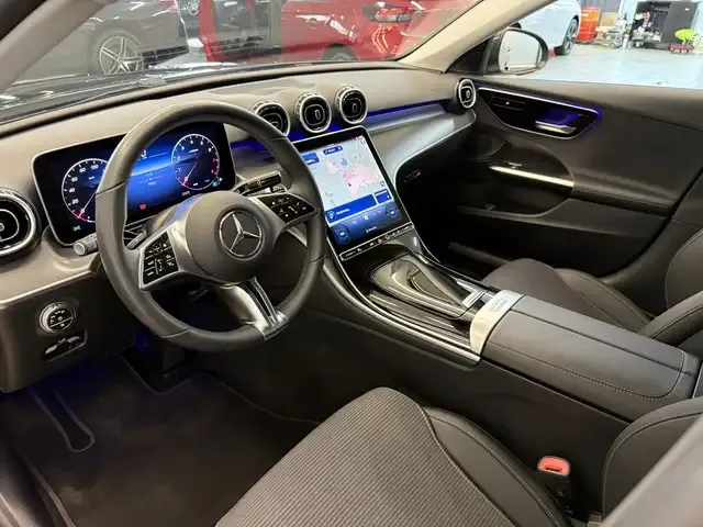 Mercedes-Benz C 180